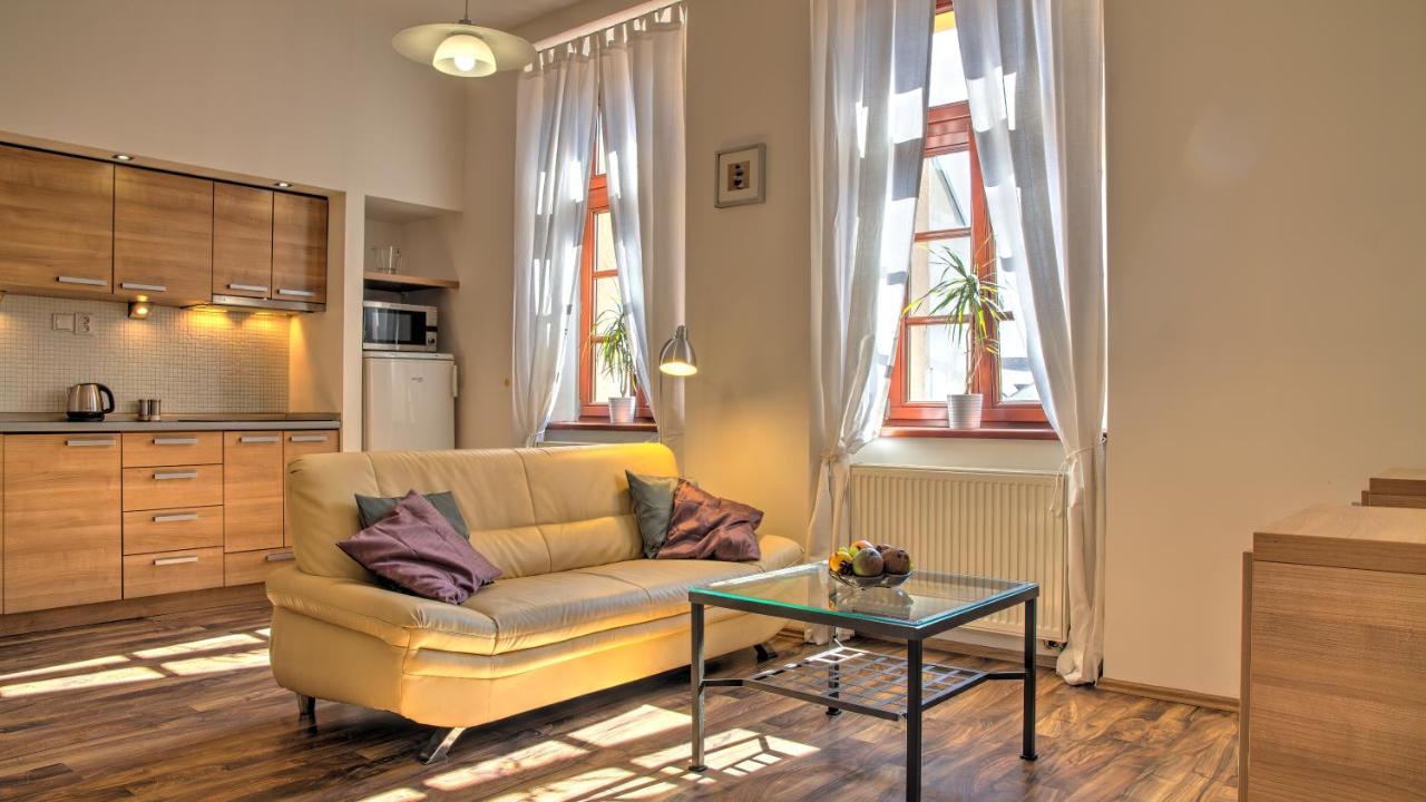 Boromeum Residence Hradec Králové Zewnętrze zdjęcie