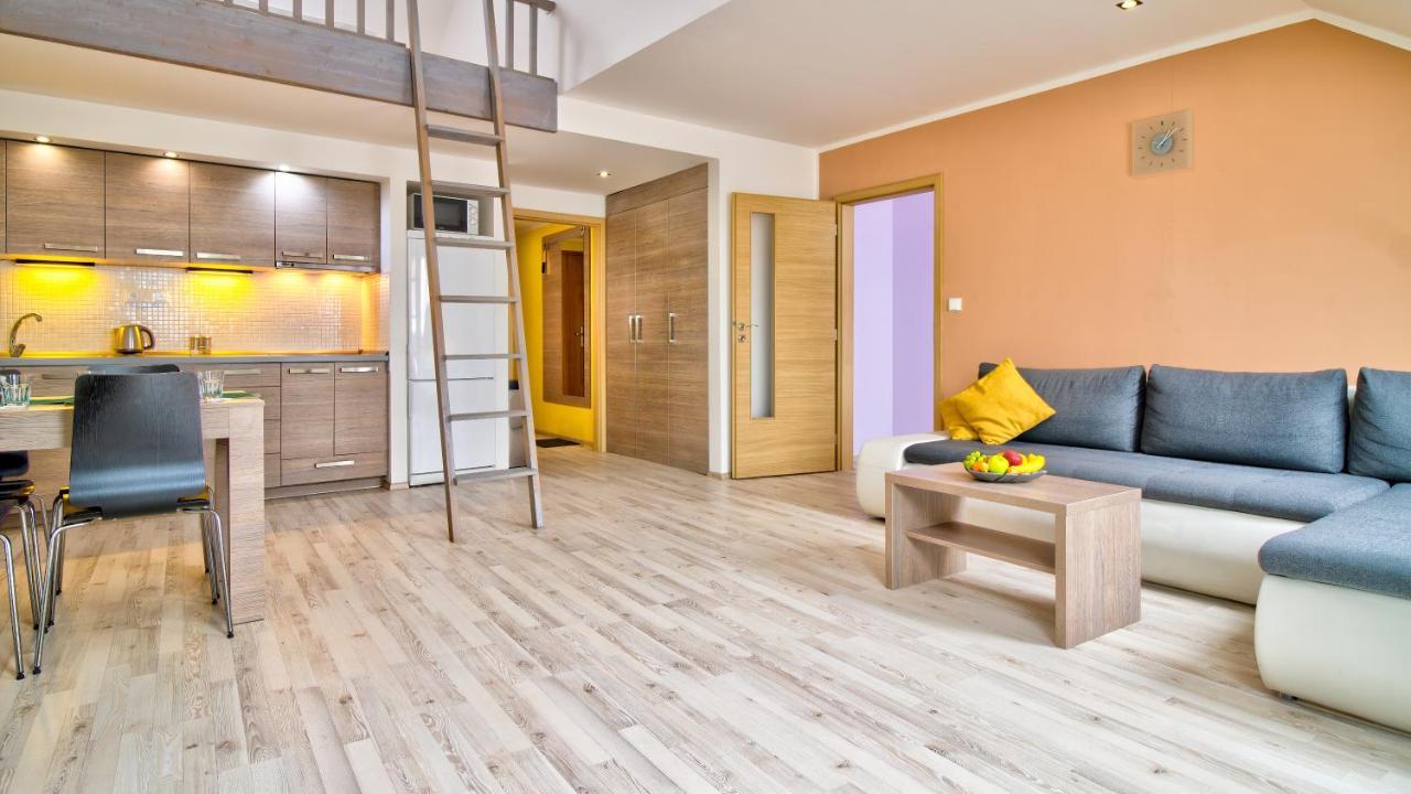 Boromeum Residence Hradec Králové Zewnętrze zdjęcie